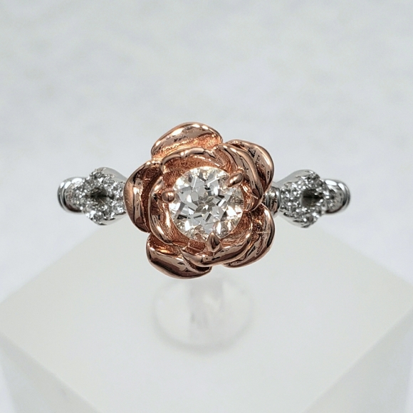 HOST PICK🌹Sterling & 18k 0.5ct Natural Topaz Ring - Picture 4 of 8